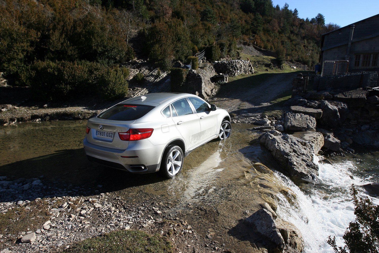DIC2010.- Prueba Dinmica Informativos.Net del BMW X6 Active Hybrid