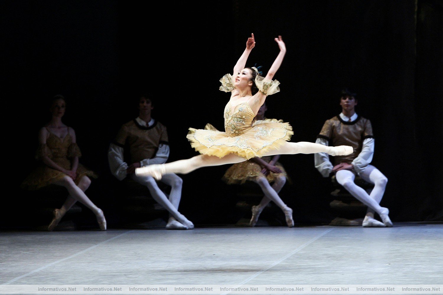 BCN21ENE2011.- Premier Angel Corella en el Teatro T�voli.