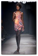 :: Pulse para Ampliar :: Desigual.- Colección Invierno 2011-2012. Colección Dream