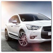 :: Pulse para Ampliar :: ENE2011.- El Citroën DS4 elegido "Coche más bonito del año" por los internautas