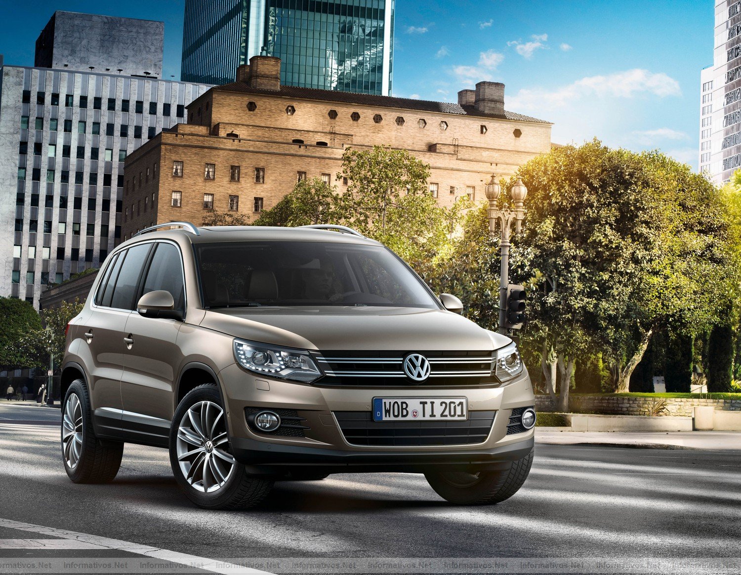 El nuevo Tiguan, que har su premiere mundial en el Saln del Automvil de Ginebra, el prximo 1 de marzo de 2011, llegar a nuestro mercado en la segunda mitad de ao.