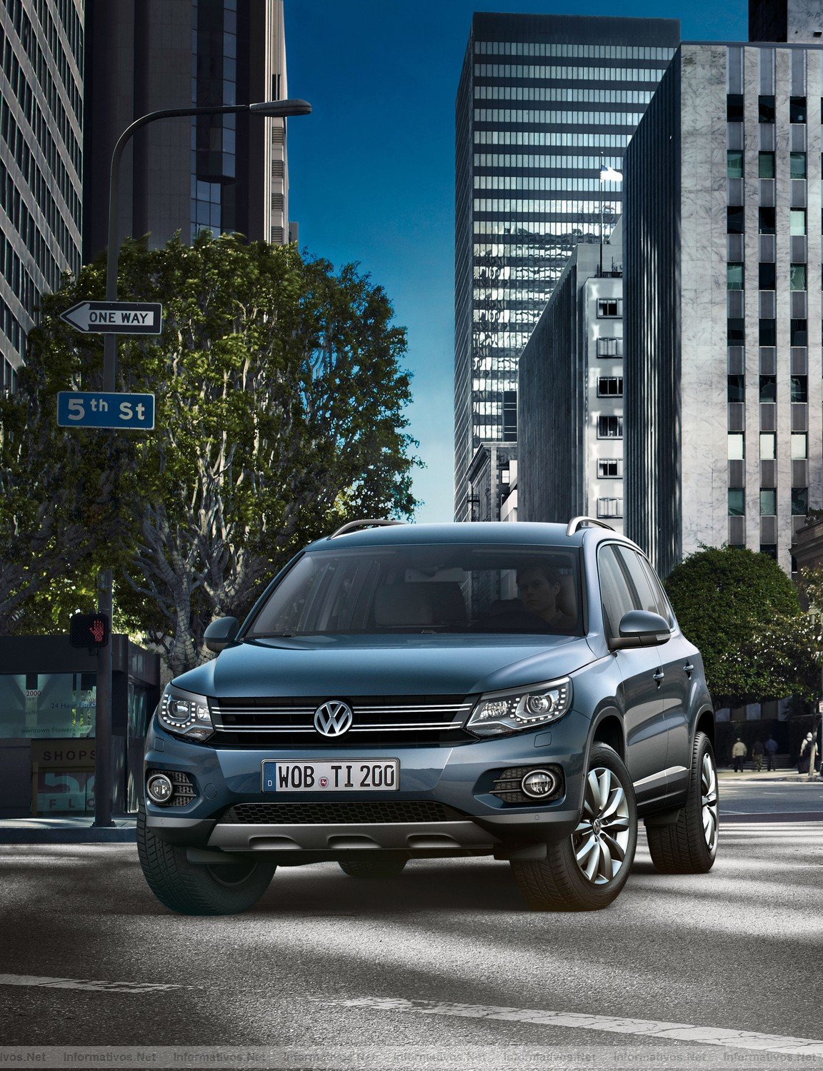 El nuevo Tiguan, que har su premiere mundial en el Saln del Automvil de Ginebra, el prximo 1 de marzo de 2011, llegar a nuestro mercado en la segunda mitad de ao.