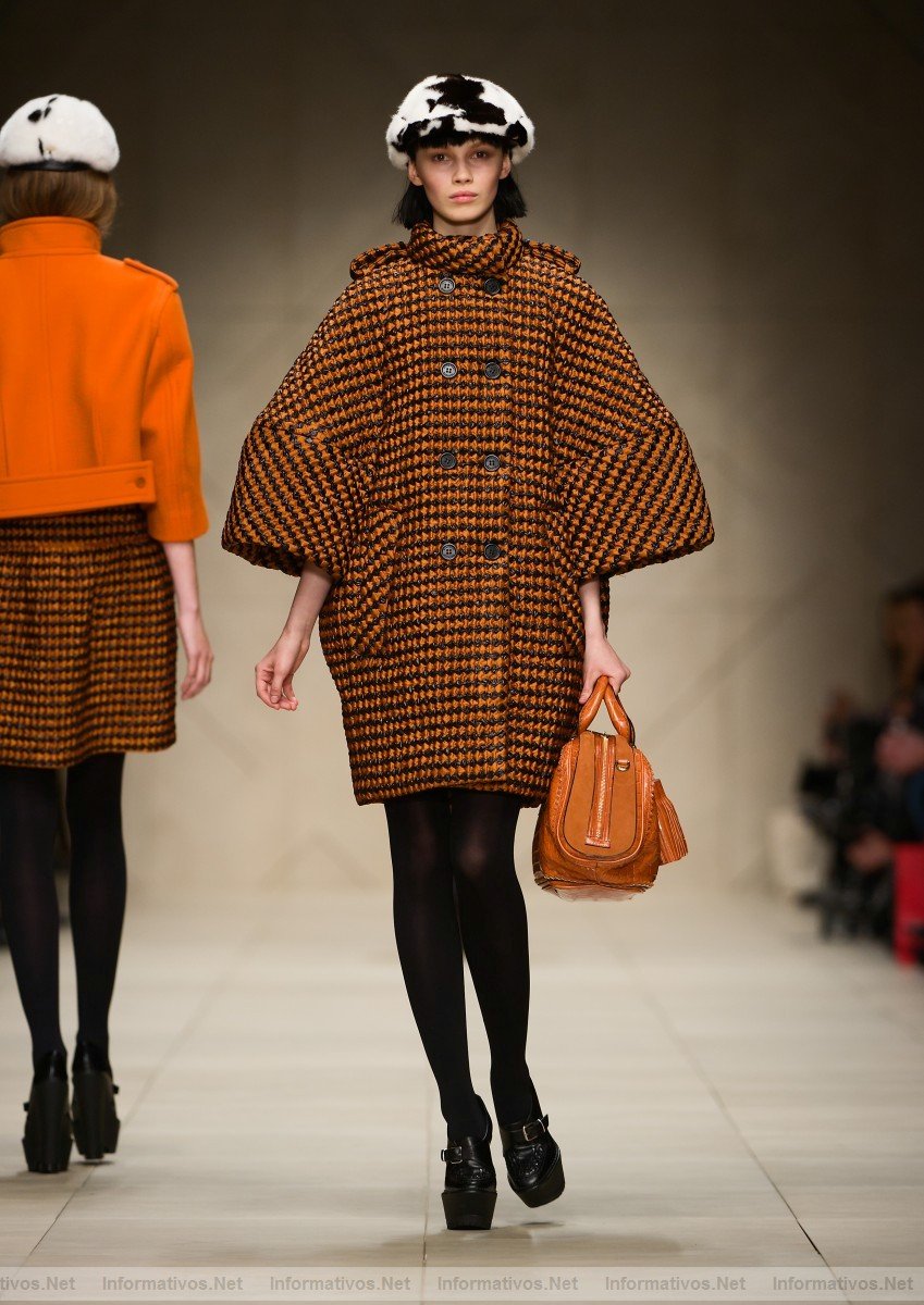 Burberry Prorsum Womenswear Autumn Winter 2011