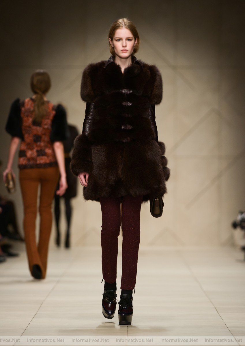 Burberry Prorsum Womenswear Autumn Winter 2011