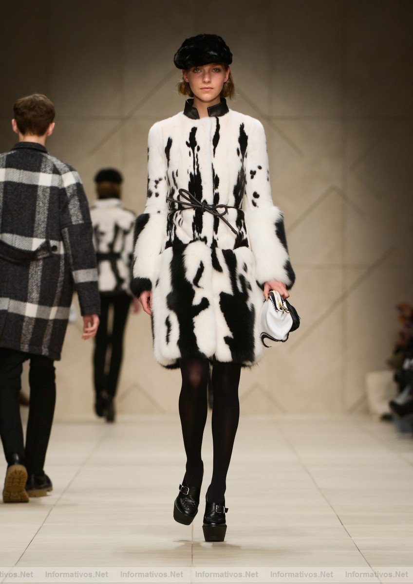 Burberry Prorsum Womenswear Autumn Winter 2011
