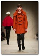 :: Pulse para Ampliar :: Burberry Prorsum Womenswear Autumn Winter 2011