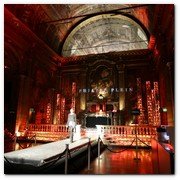 :: Pulse para Ampliar :: MILAN, ITALY - FEBRUARY 26:  A general view of atmosphere prior the Philipp Plein fashion show as part of Milan Fashion Week Womenswear Autumn/Winter 2011 on February 26, 2011 in Milan, Italy.  (Photo by Vittorio Zunino Celotto/Getty Images for Getty)