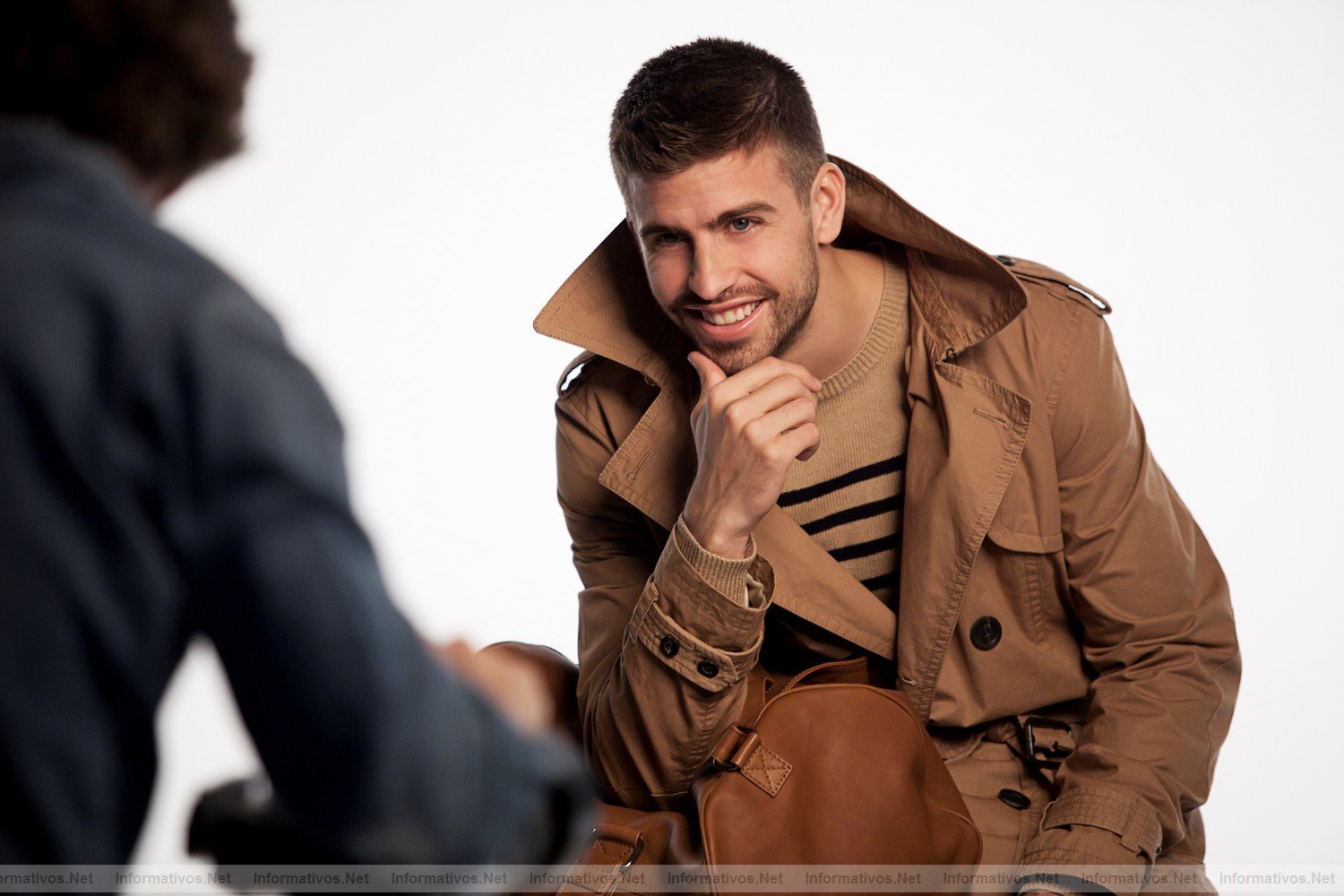 Making of de la campaa 2001 de MNG con Gerard Piqu