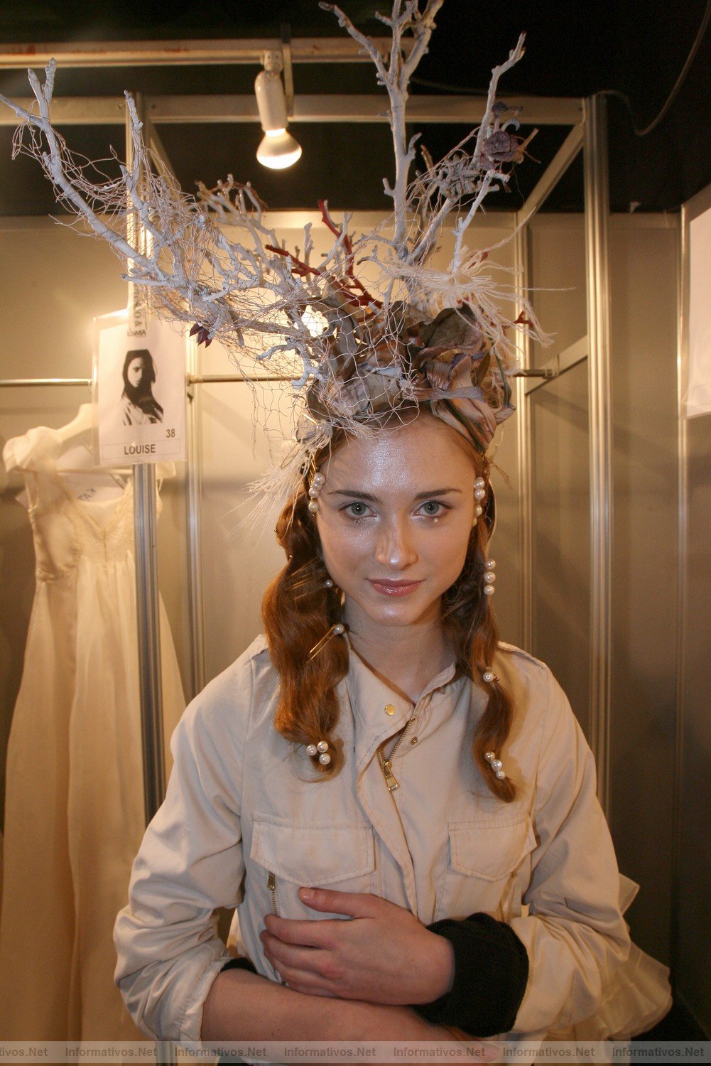 BCN10MAY011.- Barcelona Bridal Week - Victorio & Lucchino Coleccin 2012 backstage