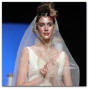 :: Pulse para Ampliar :: BCN10MAY011.- Barcelona Bridal Week - Victorio & Lucchino Colección 2012