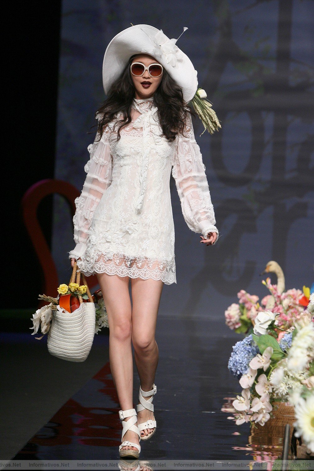 BCN11MAY011.- Barcelona Bridal Week -YolanCris Coleccin 2012