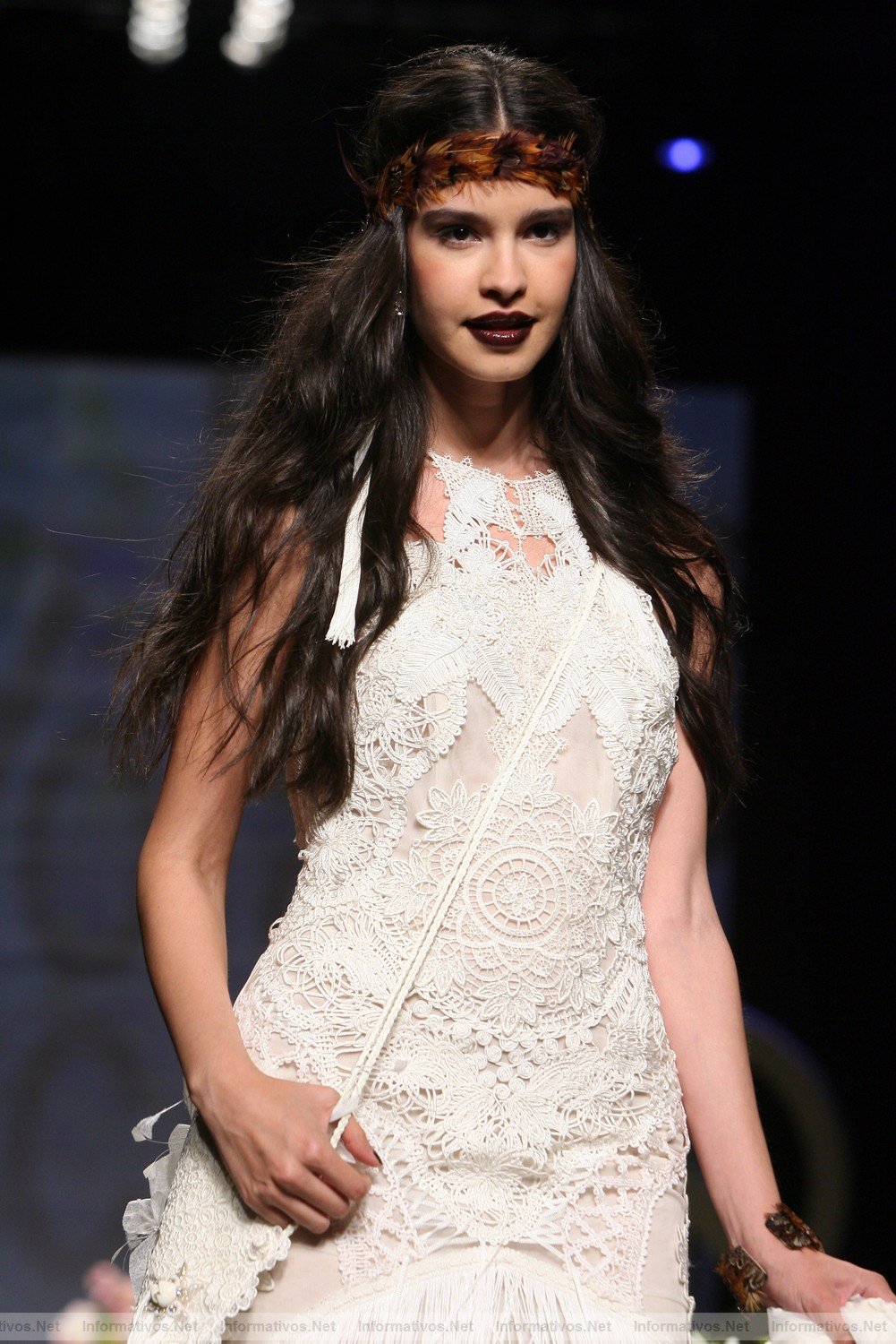 BCN11MAY011.- Barcelona Bridal Week -YolanCris Coleccin 2012