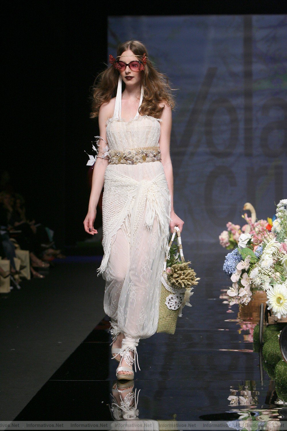 BCN11MAY011.- Barcelona Bridal Week -YolanCris Coleccin 2012