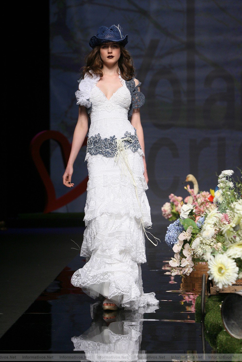 BCN11MAY011.- Barcelona Bridal Week -YolanCris Coleccin 2012