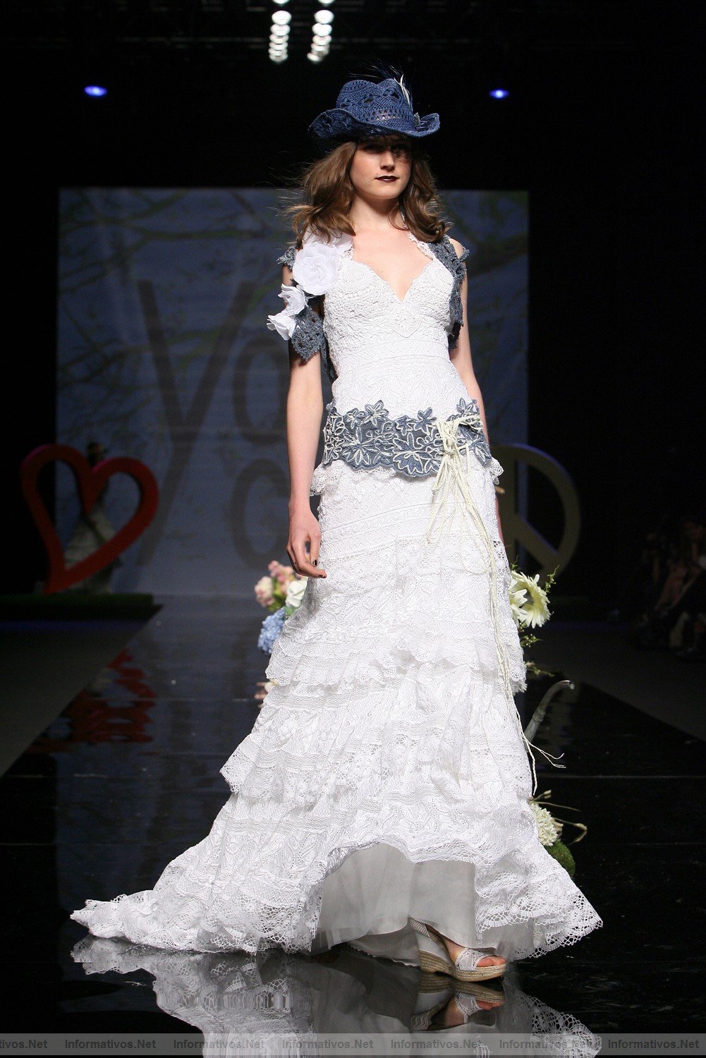 BCN11MAY011.- Barcelona Bridal Week -YolanCris Coleccin 2012