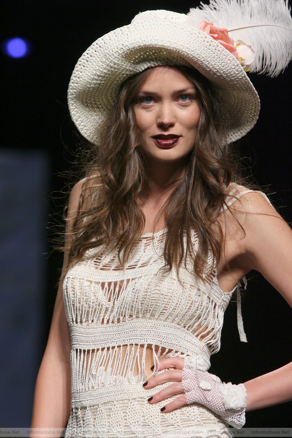 BCN11MAY011.- Barcelona Bridal Week -YolanCris Colecci�n 2012