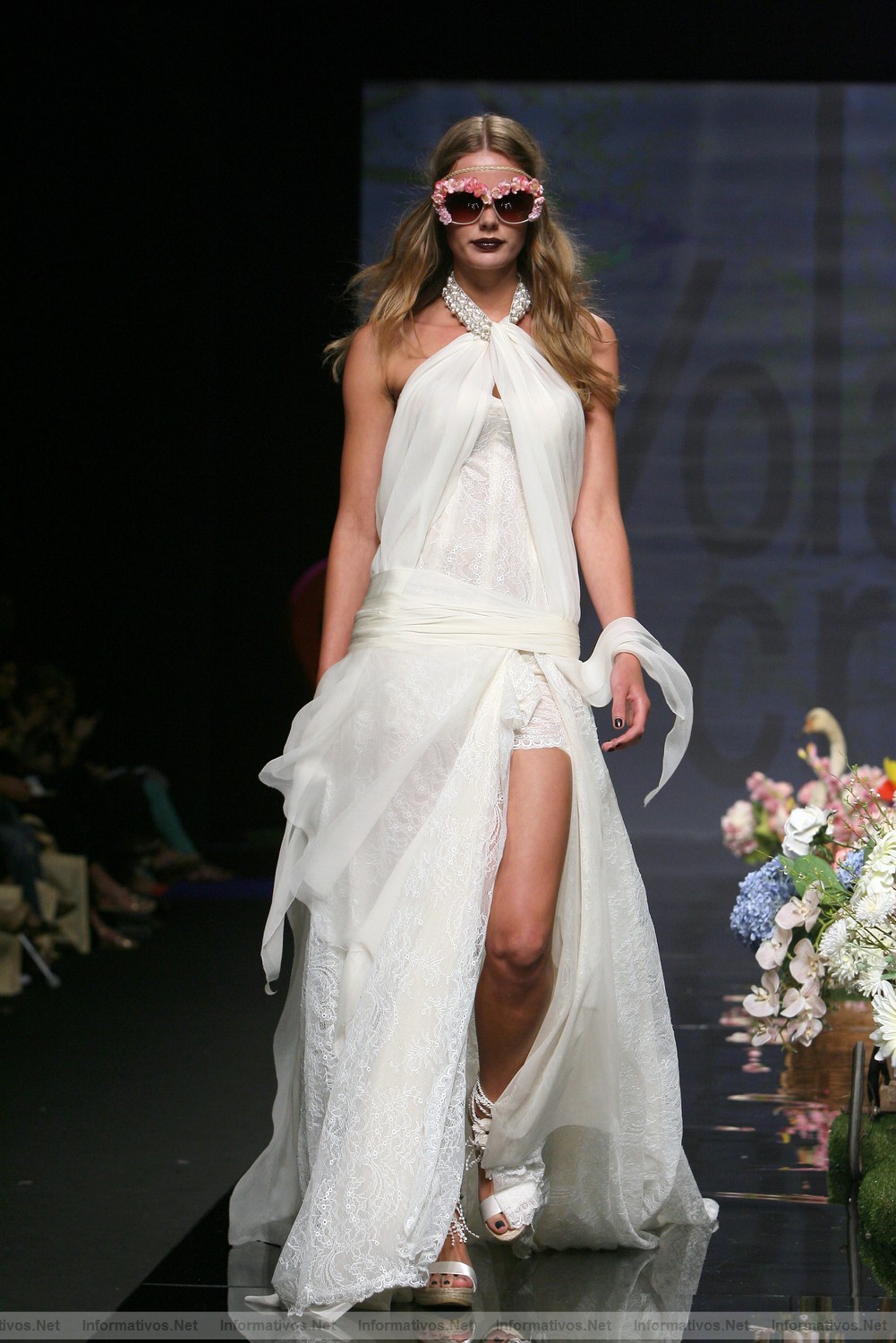 BCN11MAY011.- Barcelona Bridal Week -YolanCris Colecci�n 2012