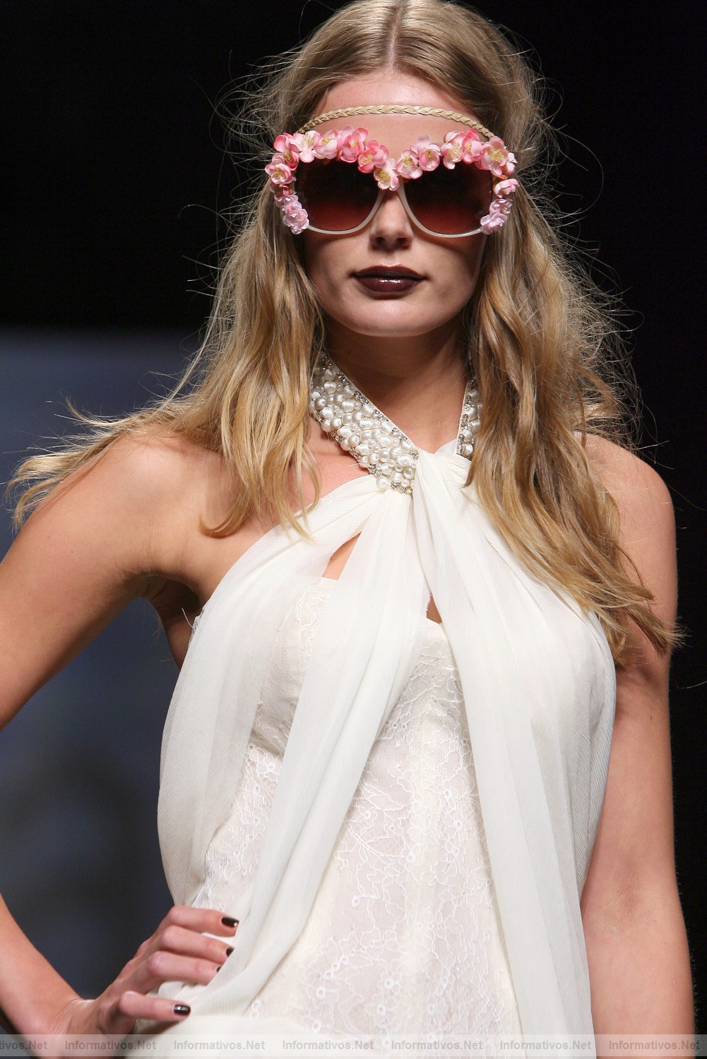 BCN11MAY011.- Barcelona Bridal Week -YolanCris Colecci�n 2012