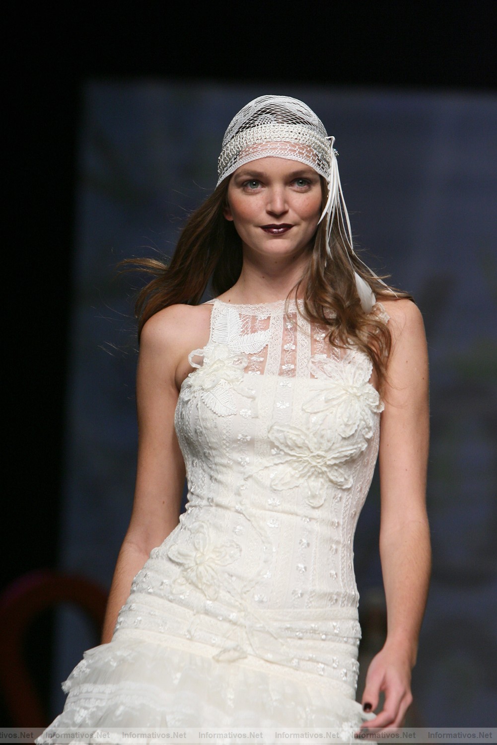 BCN11MAY011.- Barcelona Bridal Week -YolanCris Colecci�n 2012
