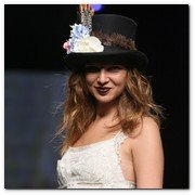 :: Pulse para Ampliar :: BCN11MAY011.- Barcelona Bridal Week -YolanCris Colección 2012
