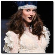 :: Pulse para Ampliar :: BCN11MAY011.- Barcelona Bridal Week -YolanCris Colección 2012
