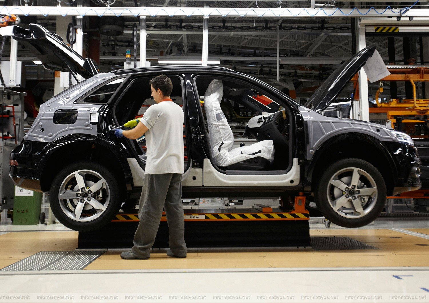 Arranca la produccin en serie del Audi Q3 en la factora de Martorell (Espaa)