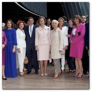 :: Pulse para Ampliar :: Getaria, 7 de junio de 2011. Inauguración Cristobal Balenciaga Museoa: Foto de Grupo