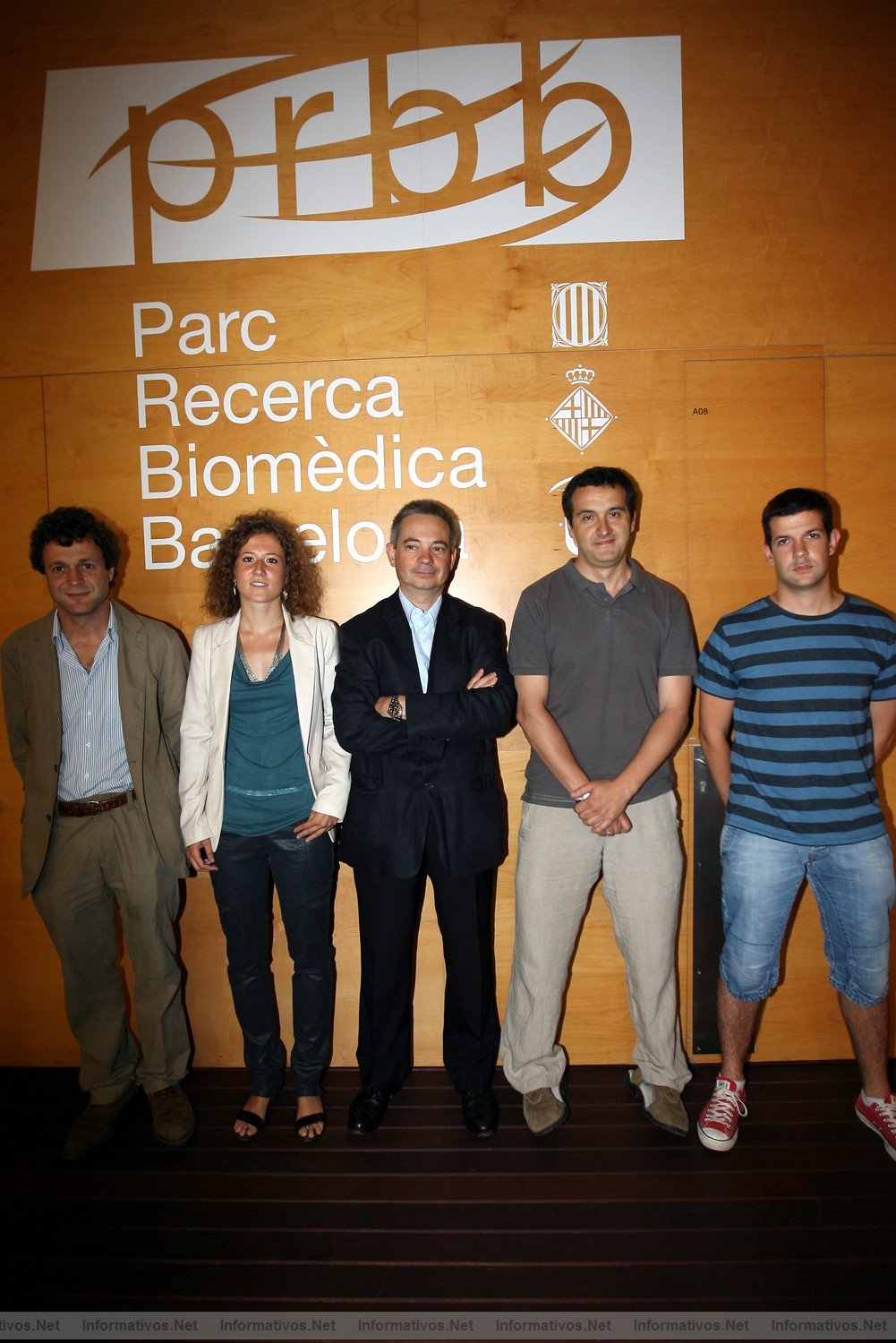 BCN06JUL011.- Entrega del Premio de Investigacin Fundacin Dr. Antonio Esteve al equipo de Rafael Maldonado que hall la conexin entre el cannabis y la amnesia. Rafael Maldonado, Emma Puighermanal, Flix Bosch, director de la Fundacin Dr. Antonio Esteve, Andrs Ozaita y Arnau Busquets