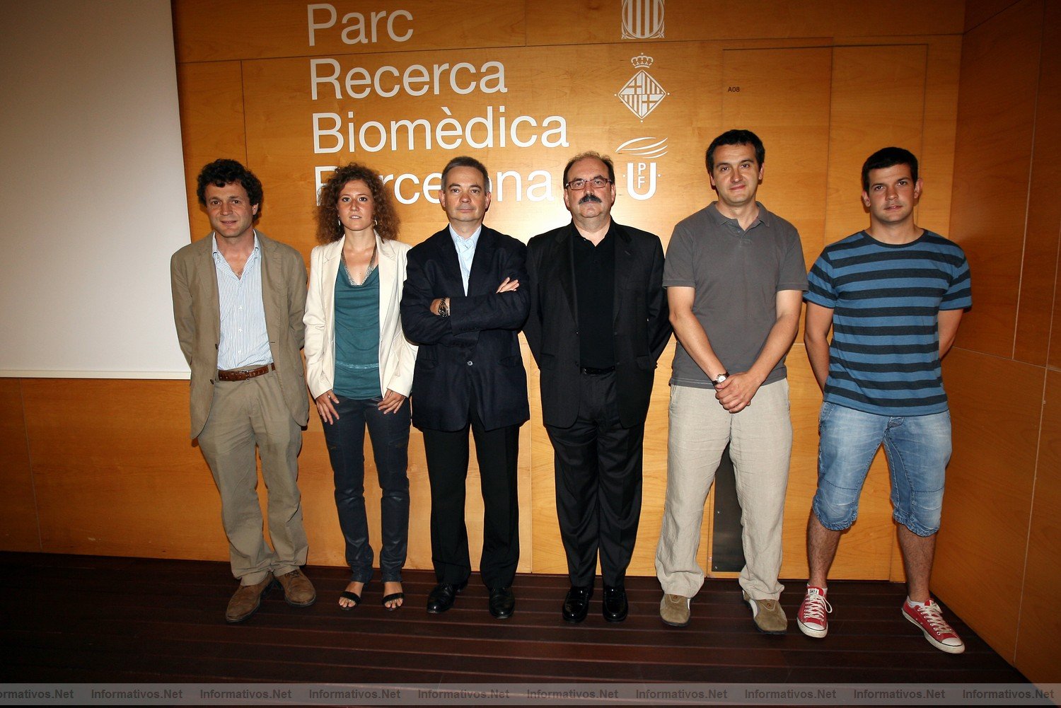 BCN06JUL011.- Entrega del Premio de Investigacin Fundacin Dr. Antonio Esteve al equipo de Rafael Maldonado que hall la conexin entre el cannabis y la amnesia. Rafael Maldonado, Emma Puighermanal, Flix Bosch, director de la Fundacin Dr. Antonio Esteve; Josep-Eladi Baos, Vicerrector de Docencia y Ordenacin Acadmica de la Universitat Pompeu Fabra; Andrs Ozaita y Arnau Busquets