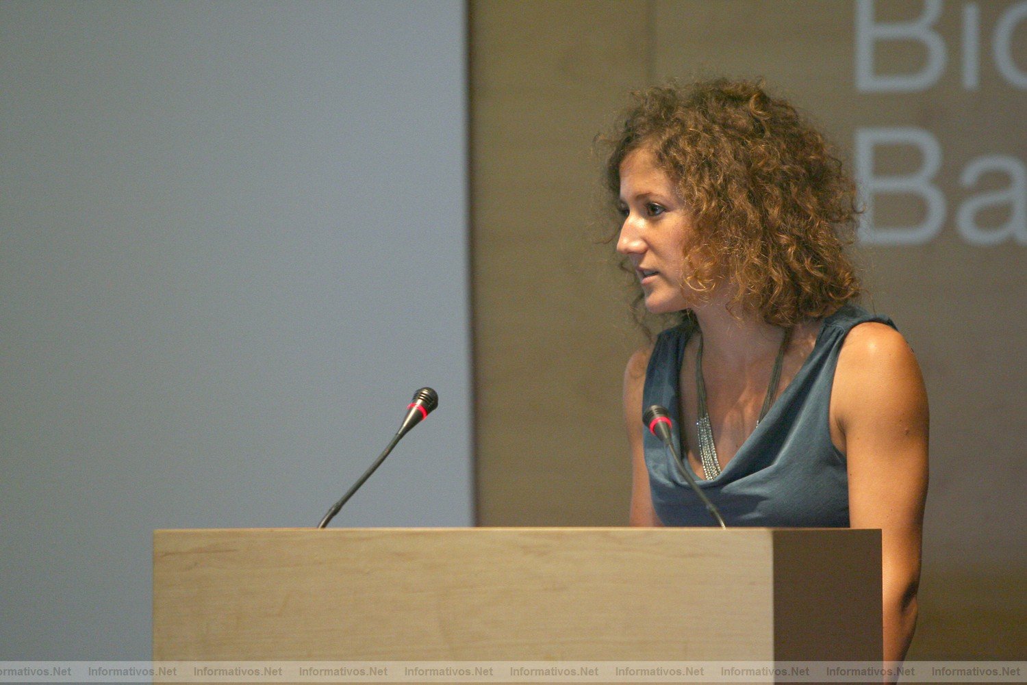 BCN06JUL011.- Entrega del Premio de Investigacin Fundacin Dr. Antonio Esteve al equipo de Rafael Maldonado que hall la conexin entre el cannabis y la amnesia. Momento de la ponencia de Emma Puighermanal