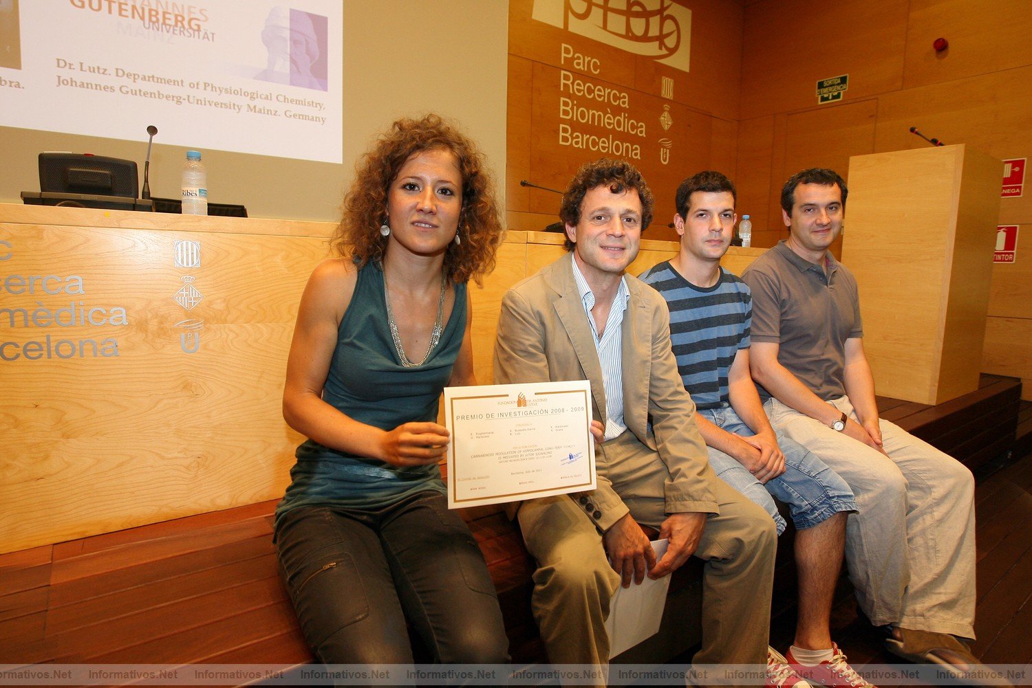 BCN06JUL011.- Entrega del Premio de Investigacin Fundacin Dr. Antonio Esteve al equipo de Rafael Maldonado que hall la conexin entre el cannabis y la amnesia. El equipo premiado: Emma Puighermanal, Rafael Maldonado, Andrs Ozaita y Arnau Busquets