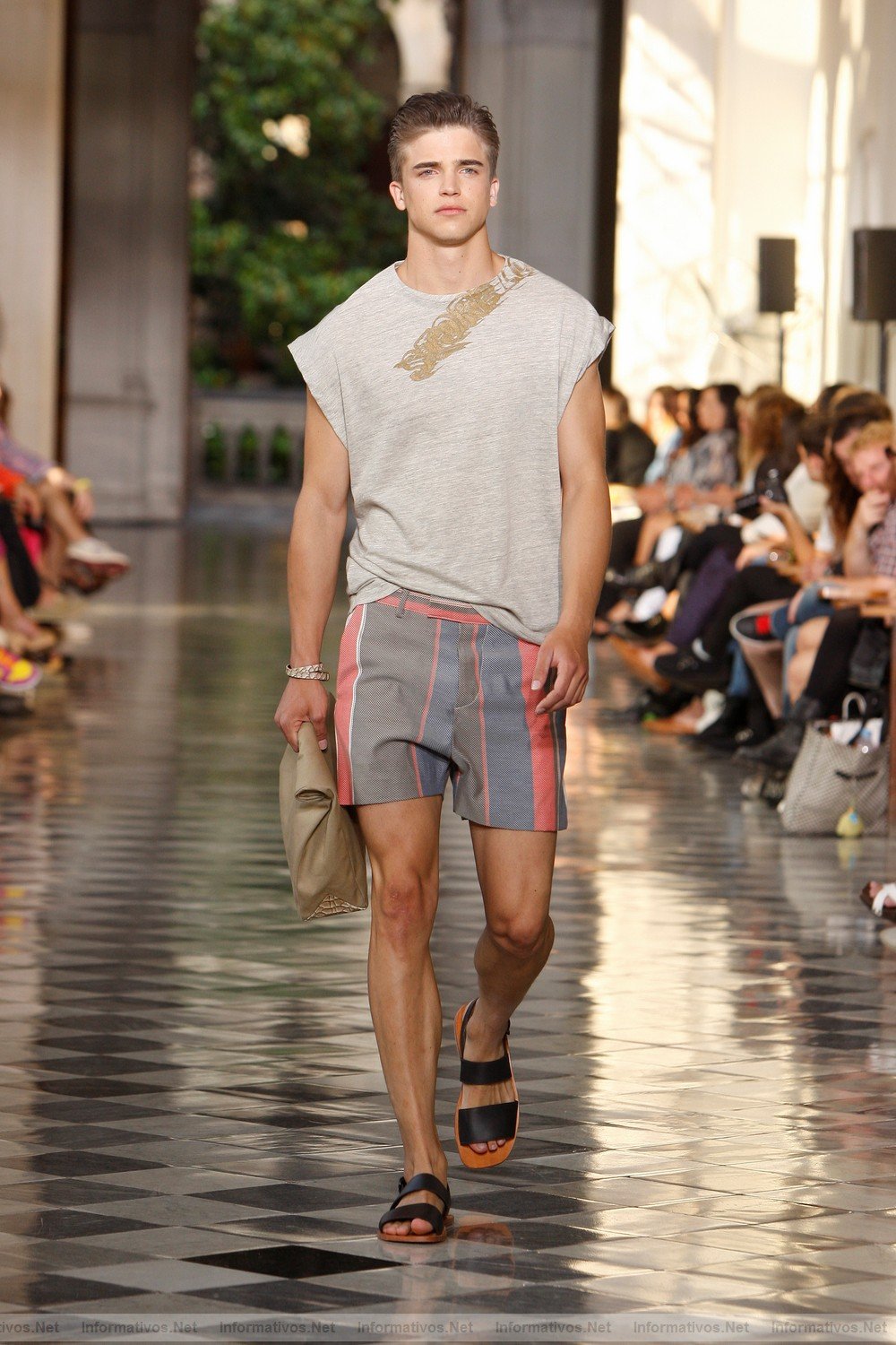BCNJUL2011.- Pasarela 080 Verano 2011. Omar Kashoura