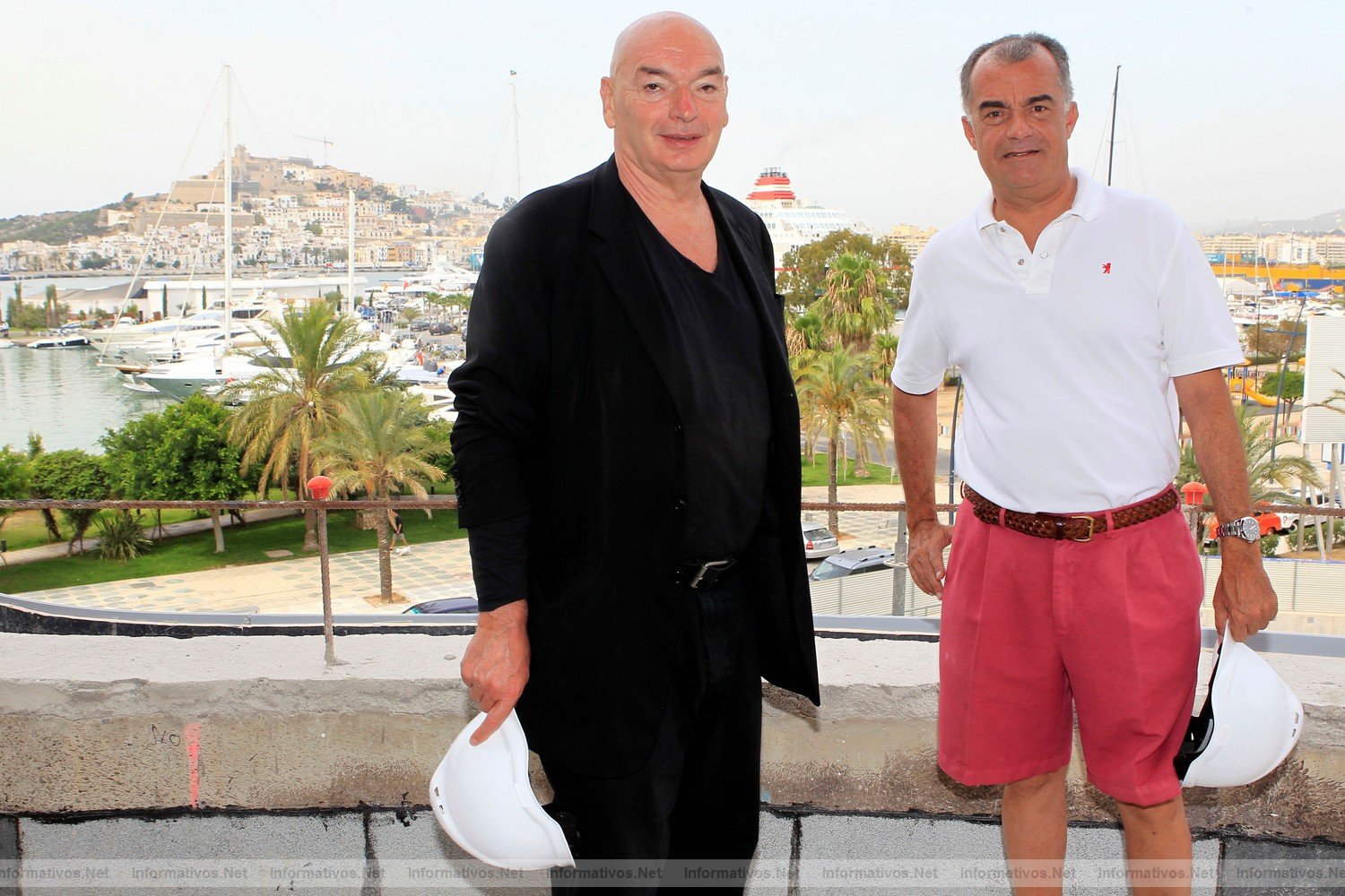 Ibiza,03AG011.- Life Marina Ibiza: un complejo urbanstico de lujo diseado por Jean Nouvel y ejecutado por el arquitecto Jos Ribas Folguera.