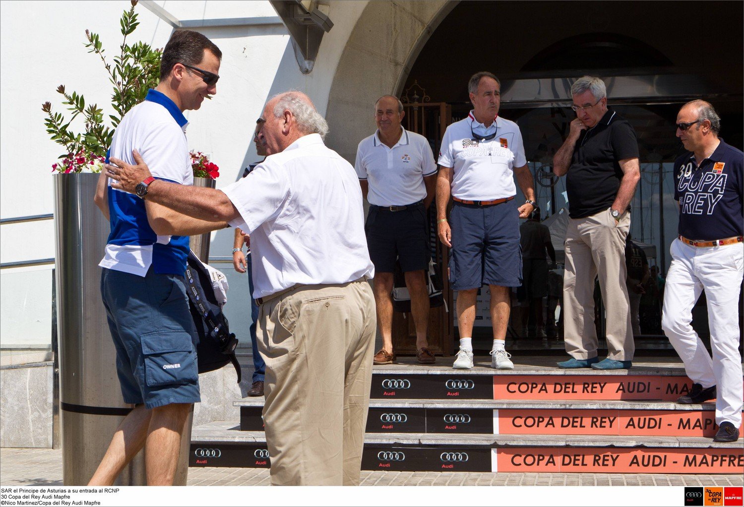 SAR el Principe de Asturias a su entrada al RCNP