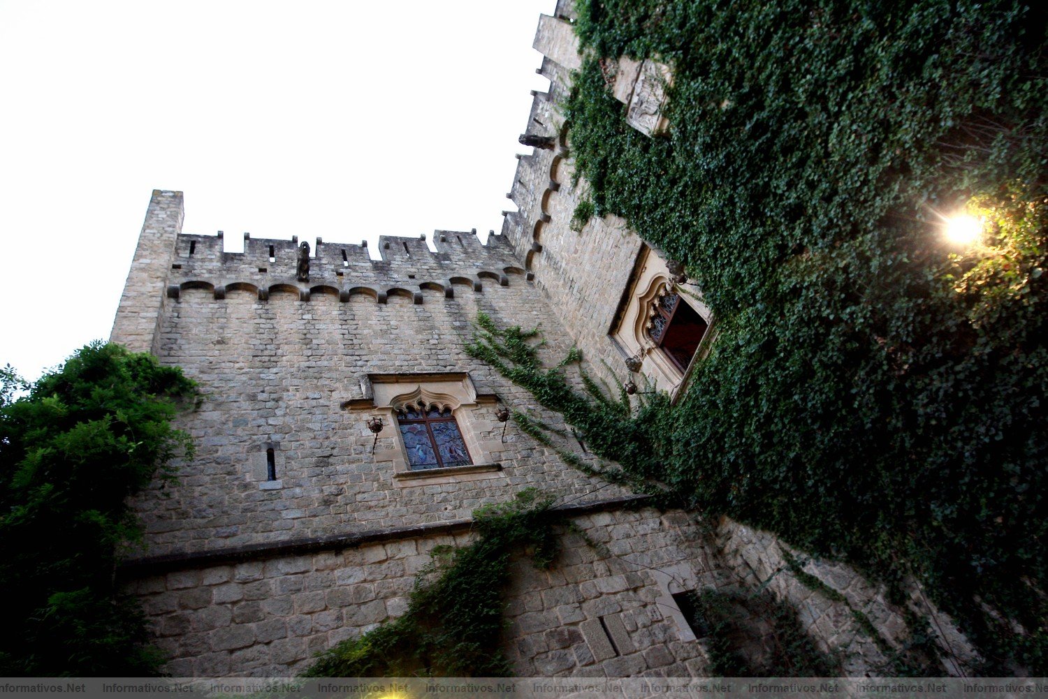 Canet de Mar, 20SAGO011.- XIII Festival Clsico del Castillo de Santa Florentina. Vistas del castillo desde el exterior.