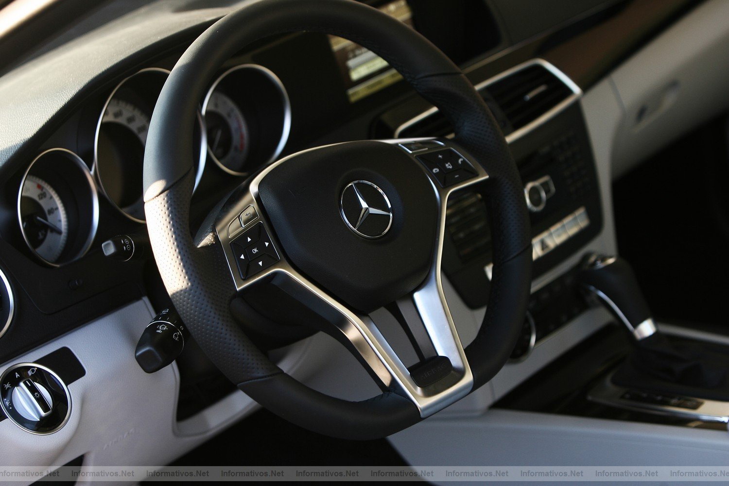 AGO011.- PROBAMOS EL NUEVO MERCEDES CLASE C COUP. EL ICONO DE LA  QUALITY REVOLUTION