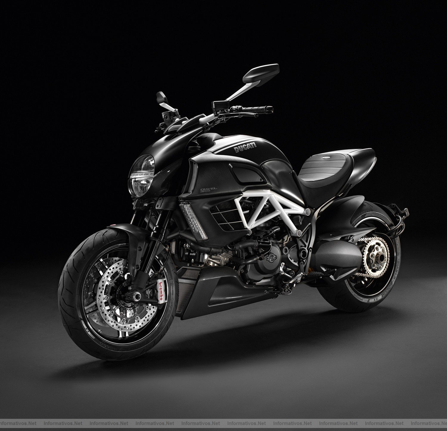 SEP011.- Ducati Diavel AMG Special Edition