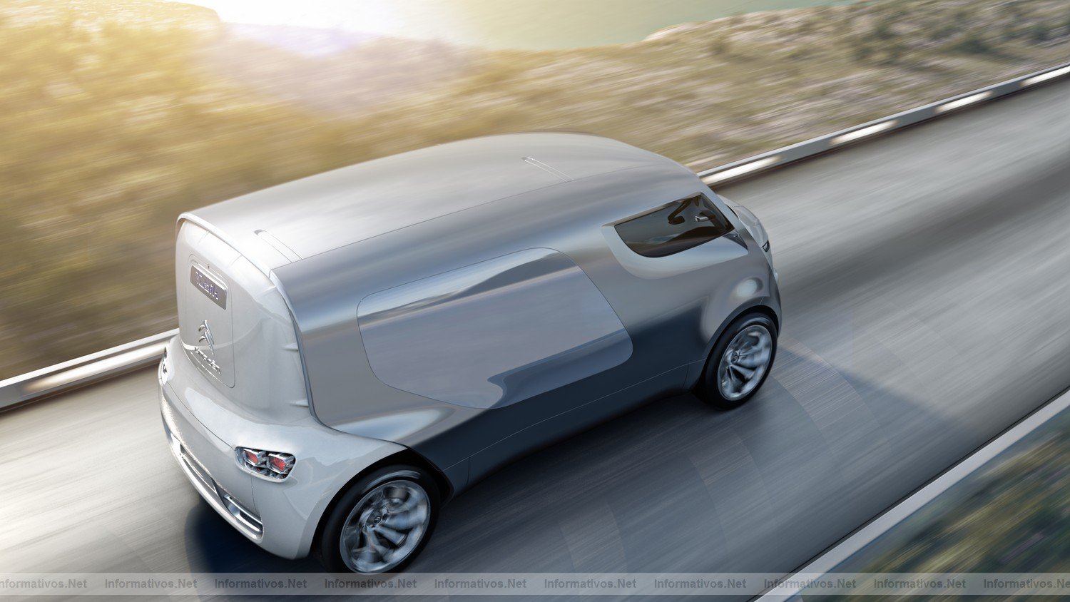 SEP2011.- Primeras imgenes del Concept Car Citron Tubik