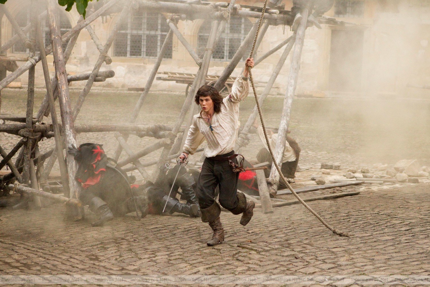 Los tres mosqueteros: estreno en España el 30 de Septiembre. LOGAN LERMAN stars in THE THREE MUSKETEERS 3D. 