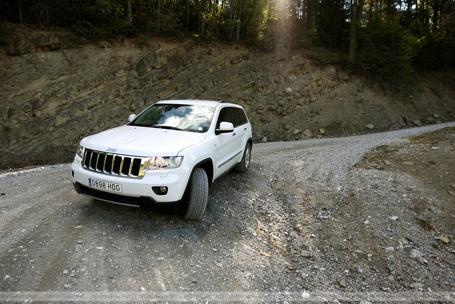 Valle de Hecho-HU/OCT011.- Prueba dinámica del Jeep Grand Cherokee