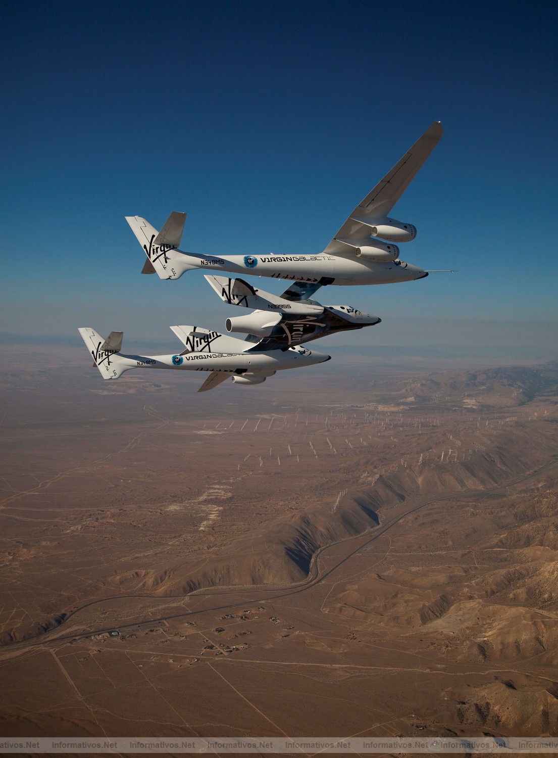 WhiteKnight2 and SpaceShip2 over the Mojave, Ca area July 15, 2010.