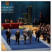 :: Pulse para Ampliar :: Delegación de los “Héroes de Fukushima” Premio Príncipe de Asturias de la Concordia 2011