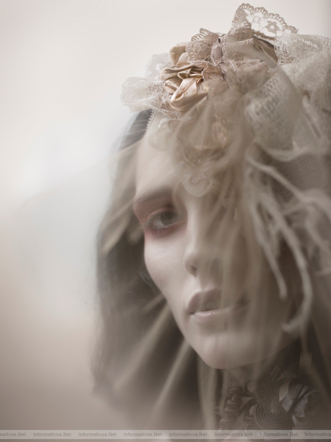 La gallega Rebeca Saray exhibe sus mejores obras en Madrid: 4 de noviembre hasta el 7 de diciembre en DLRO Live. 