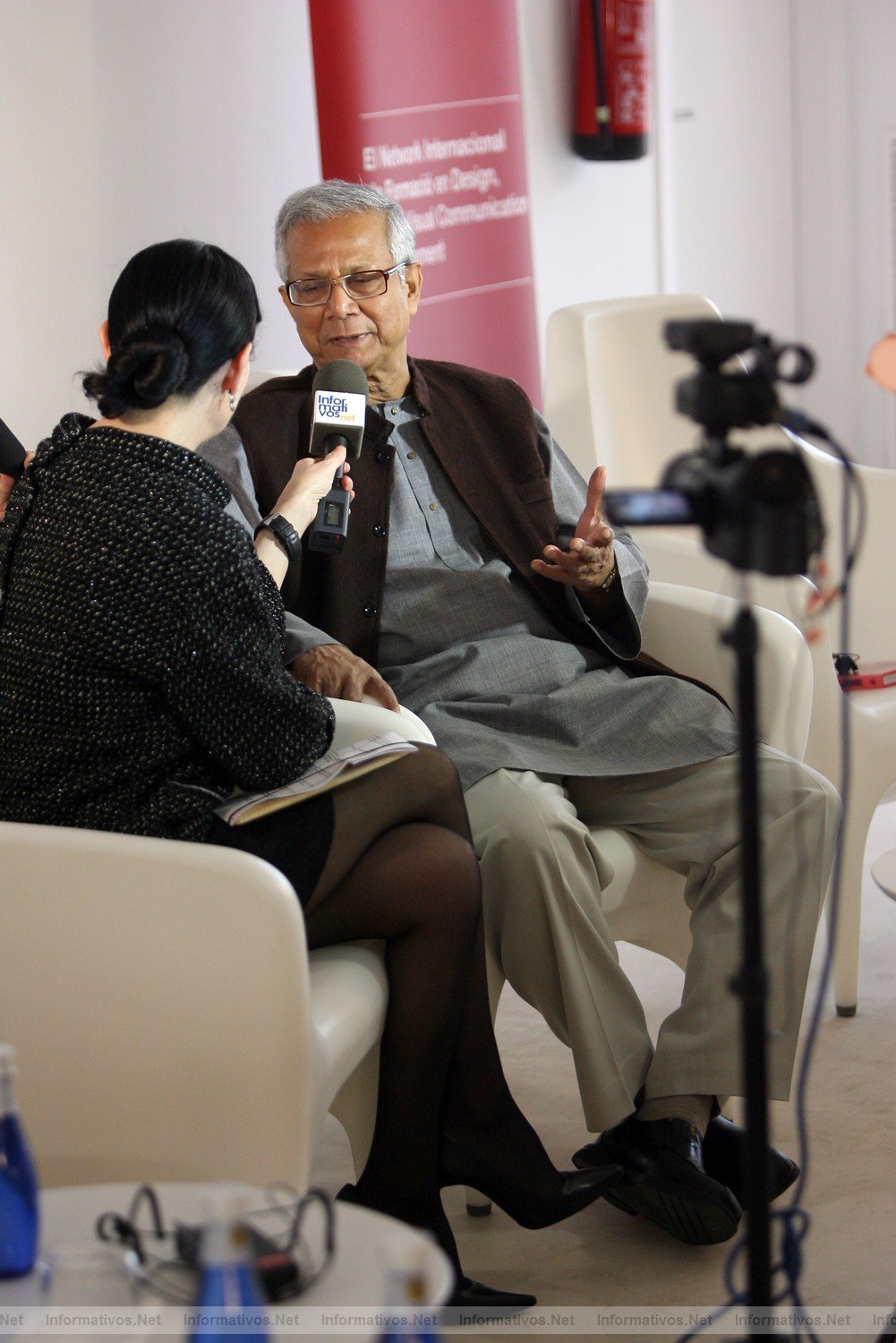 BCN19NOV011.- Muhammad Yunus, Premio Nobel de la Paz y creador del concepto del Microcrédito