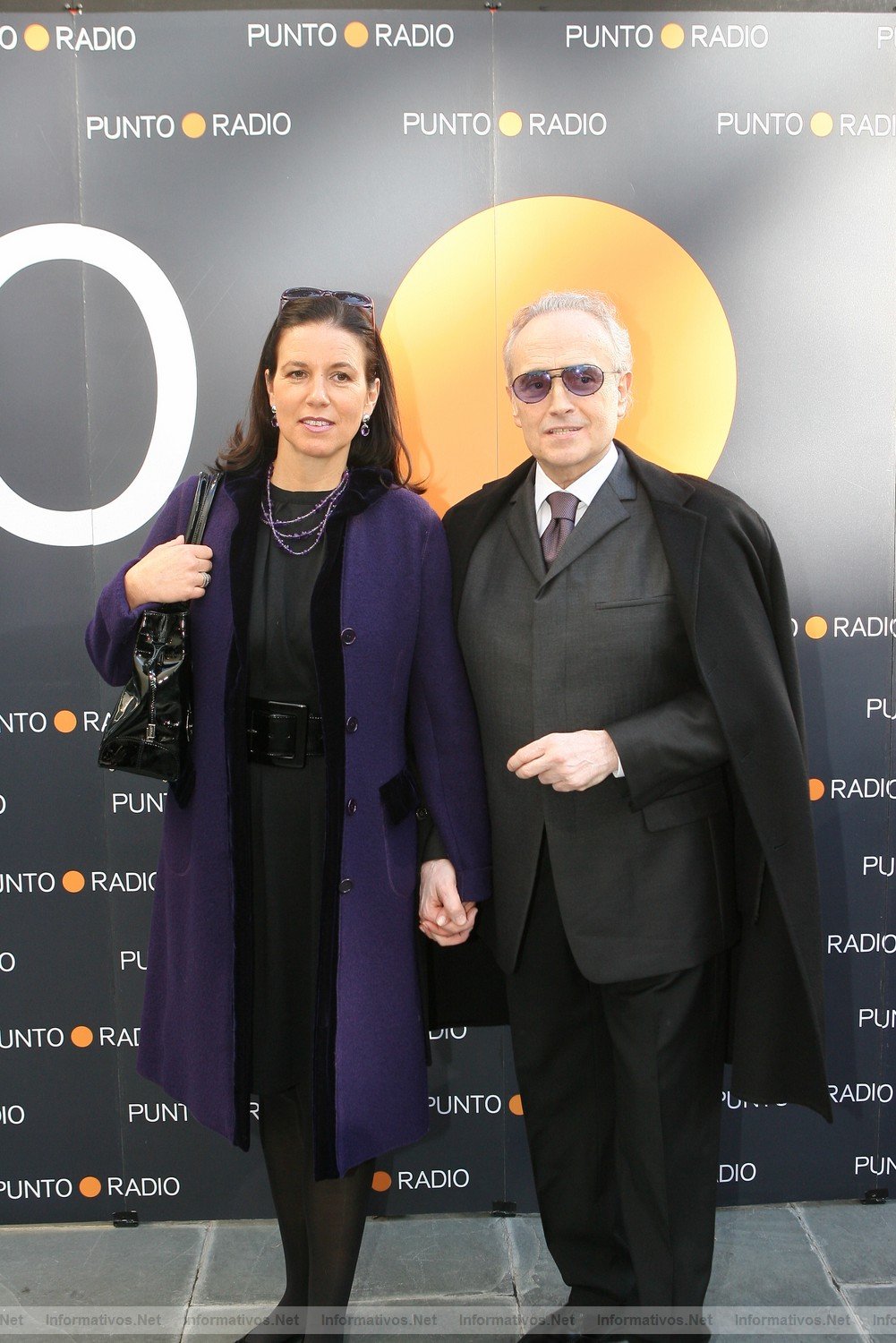 BCN28NOV011.- El tenor Josep Carreras y su mujer Jutta Maria Jäger se separan. En la foto la pareja en los Premios Protagonistas 2007, donde Josep Carreras recibió el Premio Protagonista a la Trayectoria Humana y Artística