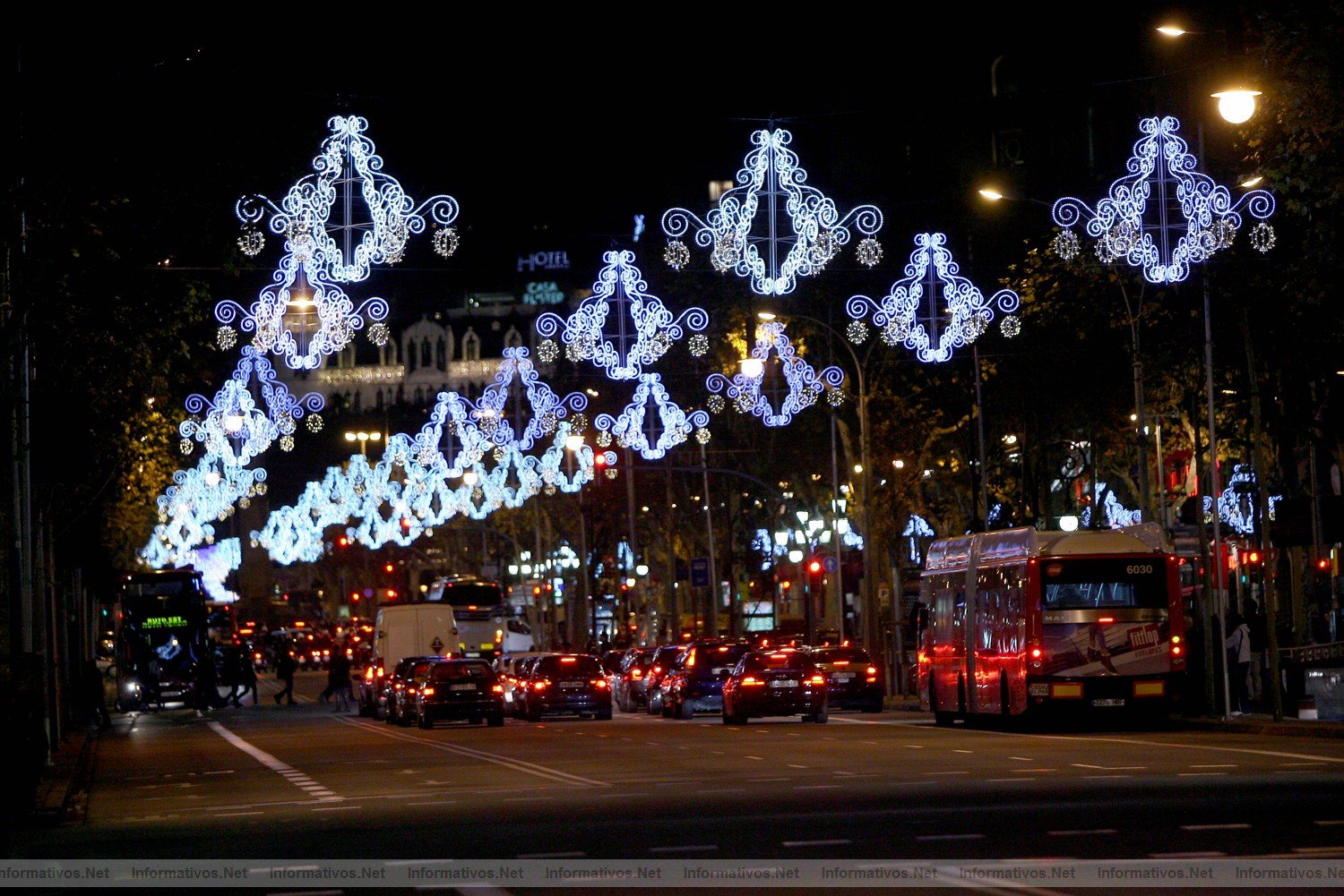 30NOV011.- Barcelona Shopping Night