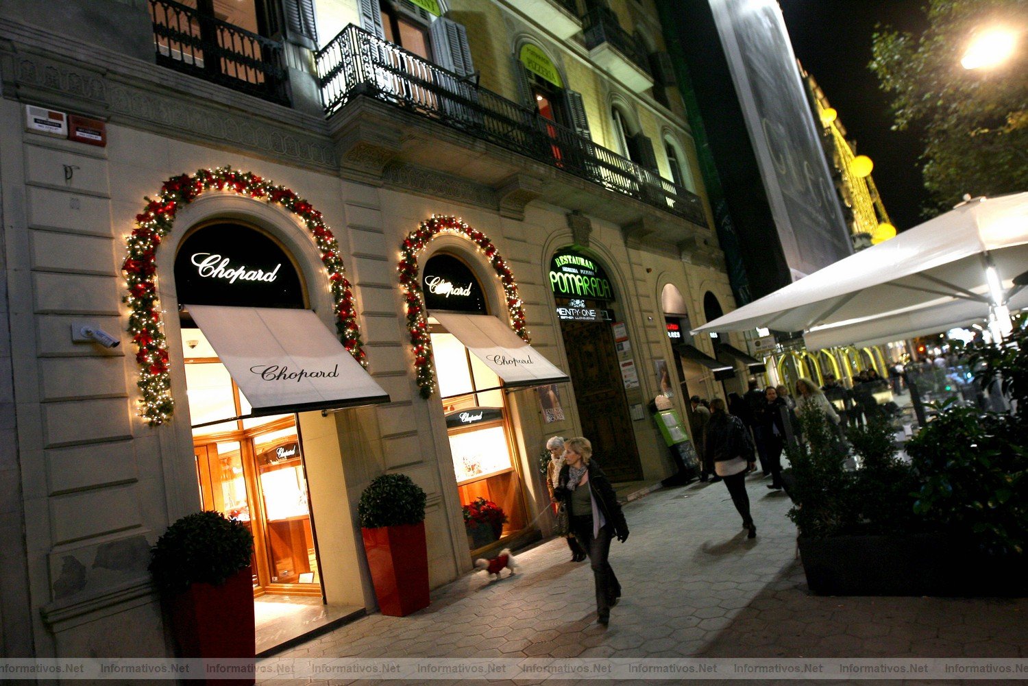 30NOV011.- Barcelona Shopping Night