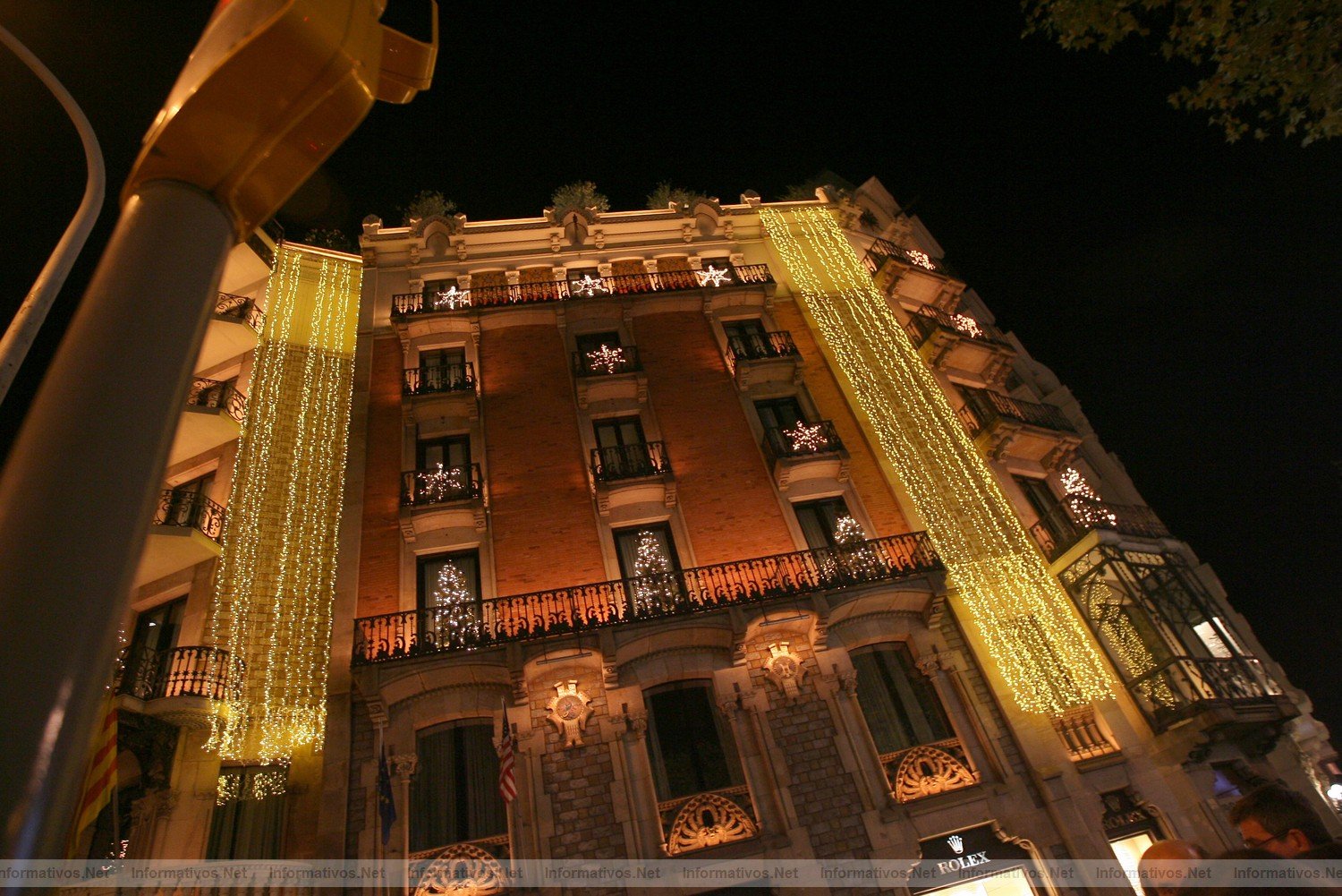 30NOV011.- Barcelona Shopping Night