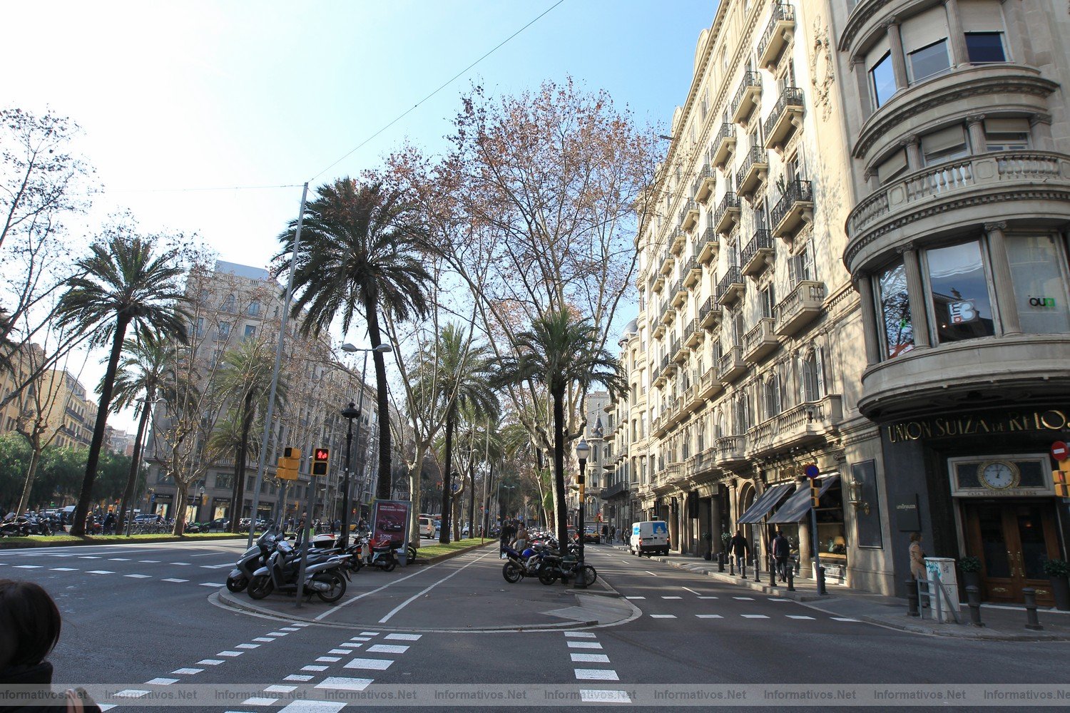 BCN12ENE012.- Unión Suiza impulsa su identidad e imagen de marca de cara a su internacionalización. Vista de Unión Suiza en el cruze de Avd. Diagonal y Vía Augusta de Barcelona