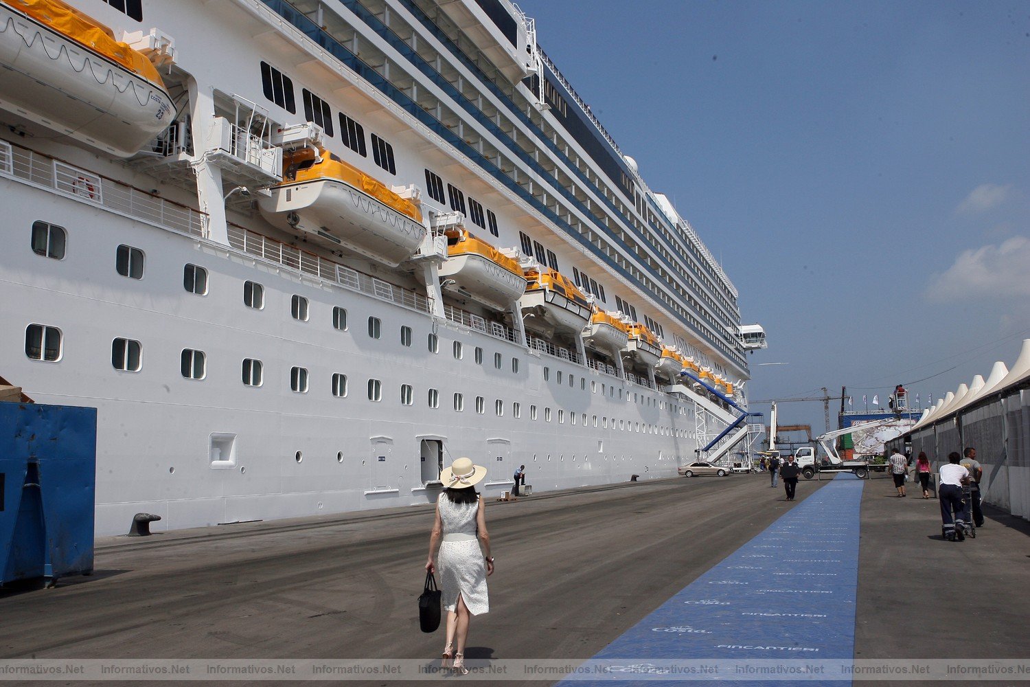 Civitavecchia(IT)07072006.- Bautizo-Viaje Inaugural del Costa Concordia.